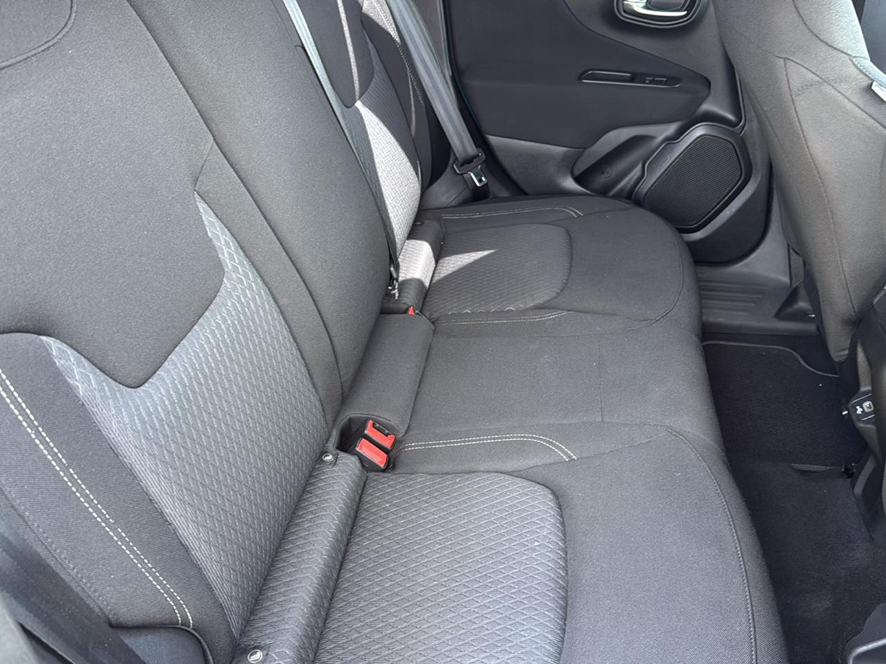 Jeep Renegade Latitude FWD 2021