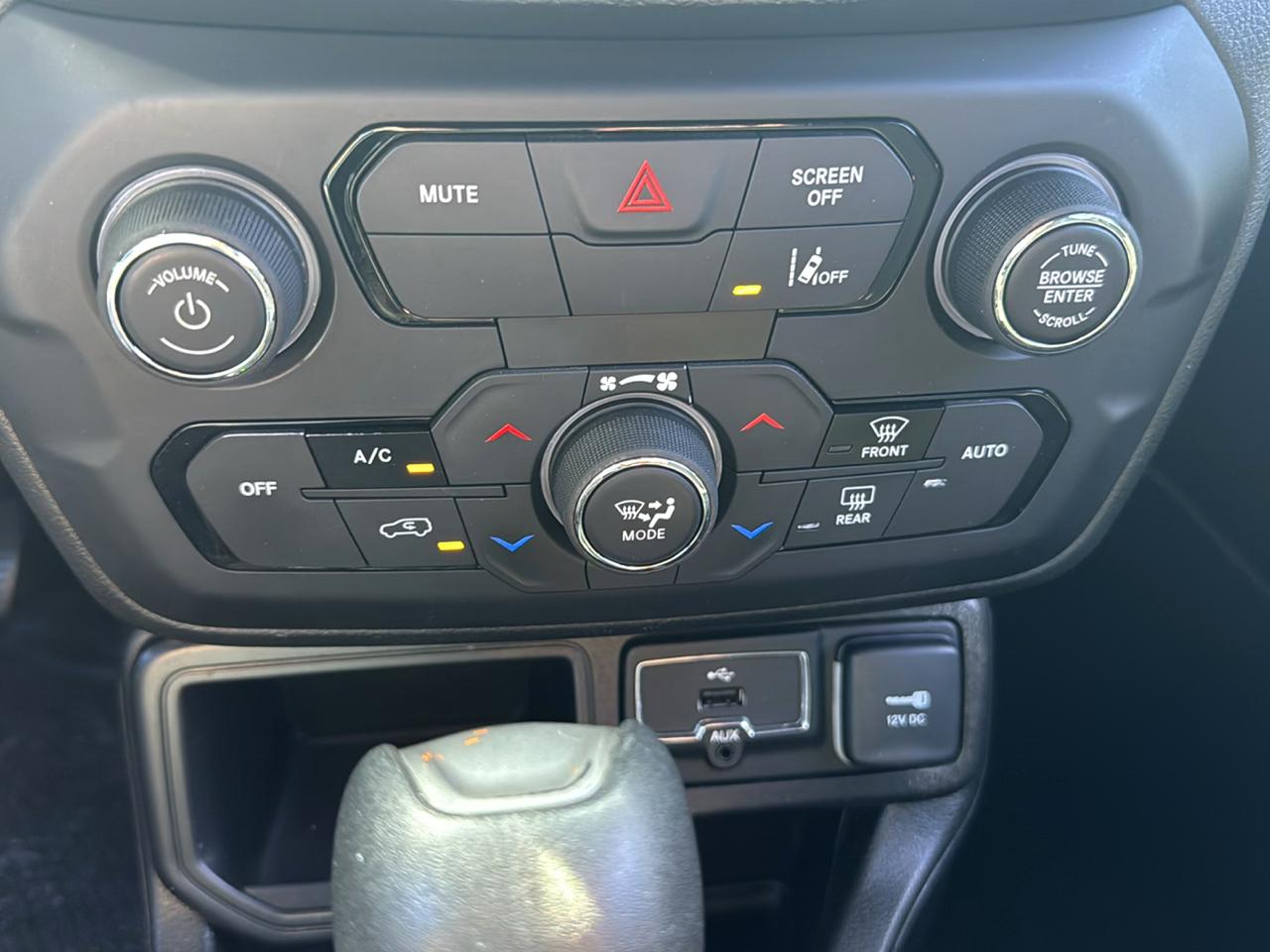 Jeep Renegade Latitude FWD 2021