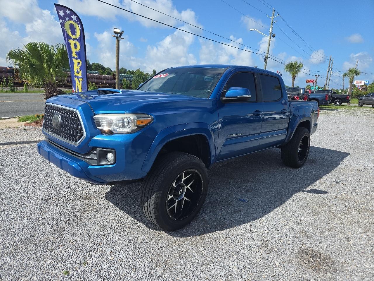 Toyota Tacoma TRD Off Road Double Cab 5' Bed V6 4x4 MT (Natl) 2018