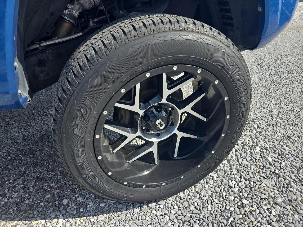 Toyota Tacoma TRD Off Road Double Cab 5' Bed V6 4x4 MT (Natl) 2018