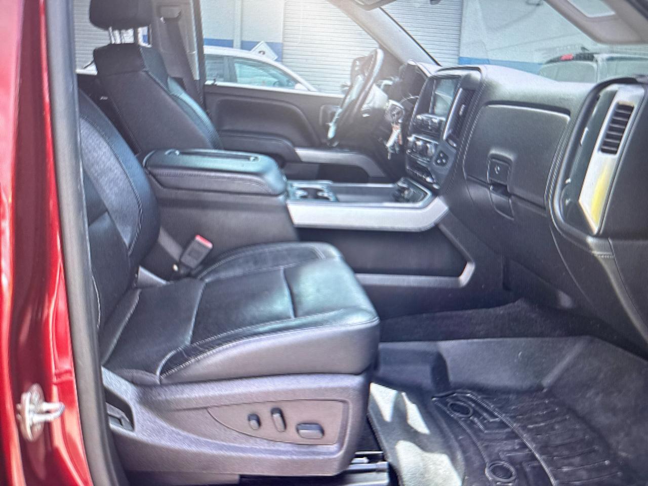 Chevrolet Silverado 1500 4WD Double Cab 143.5" LTZ w/2LZ 2017