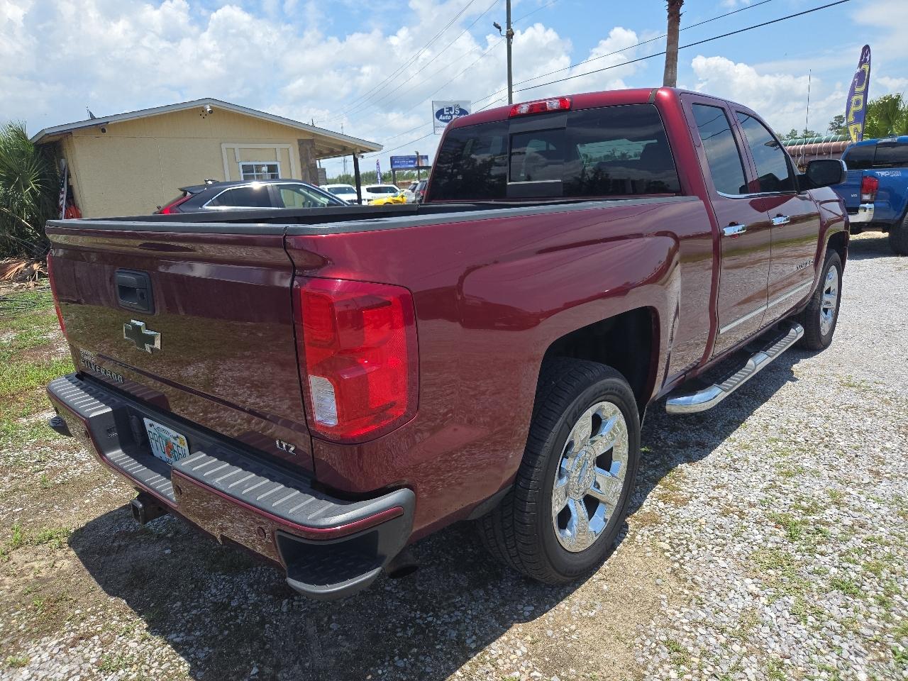 Chevrolet Silverado 1500 4WD Double Cab 143.5" LTZ w/2LZ 2017