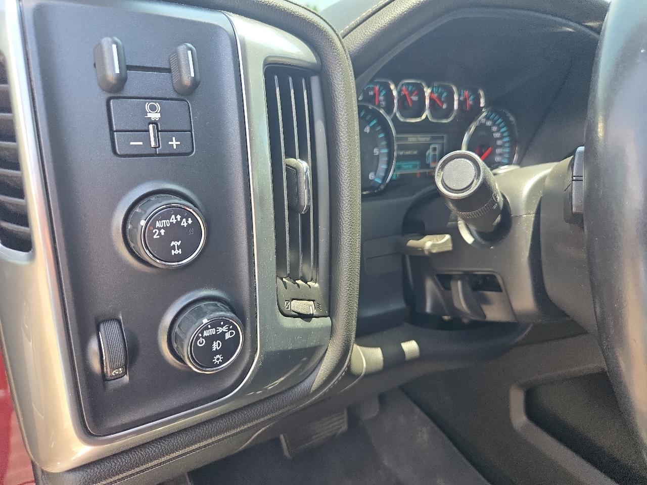 Chevrolet Silverado 1500 4WD Double Cab 143.5" LTZ w/2LZ 2017