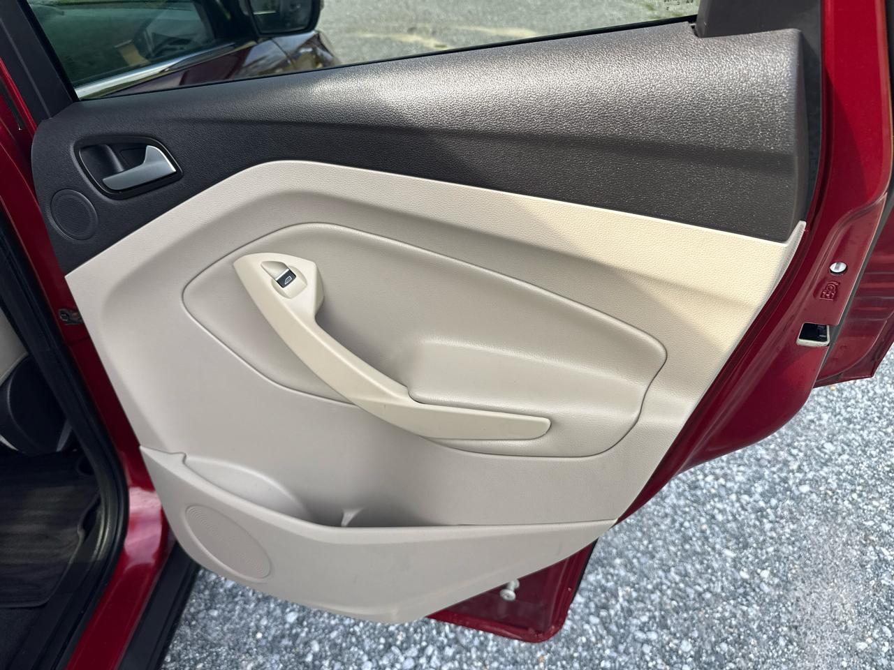 Ford Escape Titanium FWD 2019