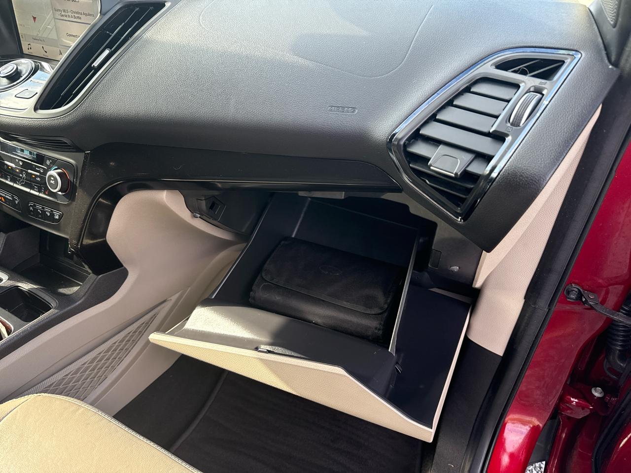 Ford Escape Titanium FWD 2019