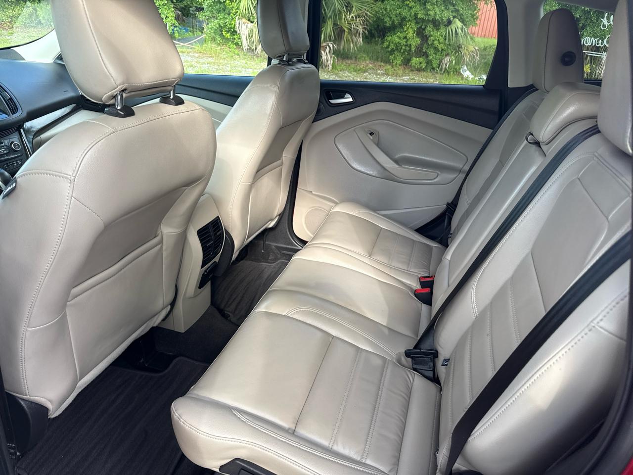 Ford Escape Titanium FWD 2019