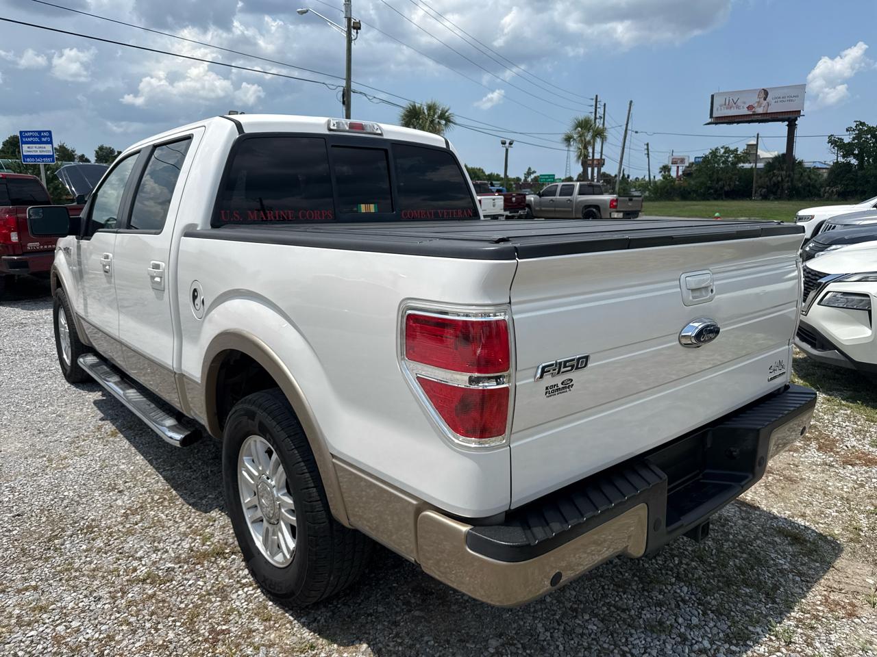 Ford F-150 2WD SuperCrew 145" Lariat 2012