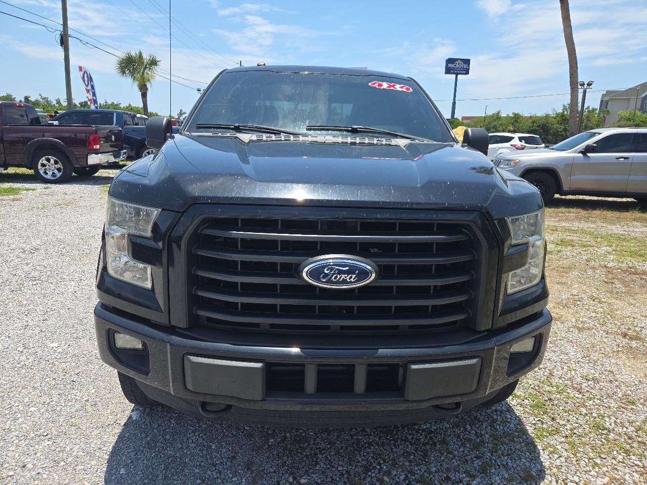 Ford F-150 4WD SuperCrew 150" XLT 2016
