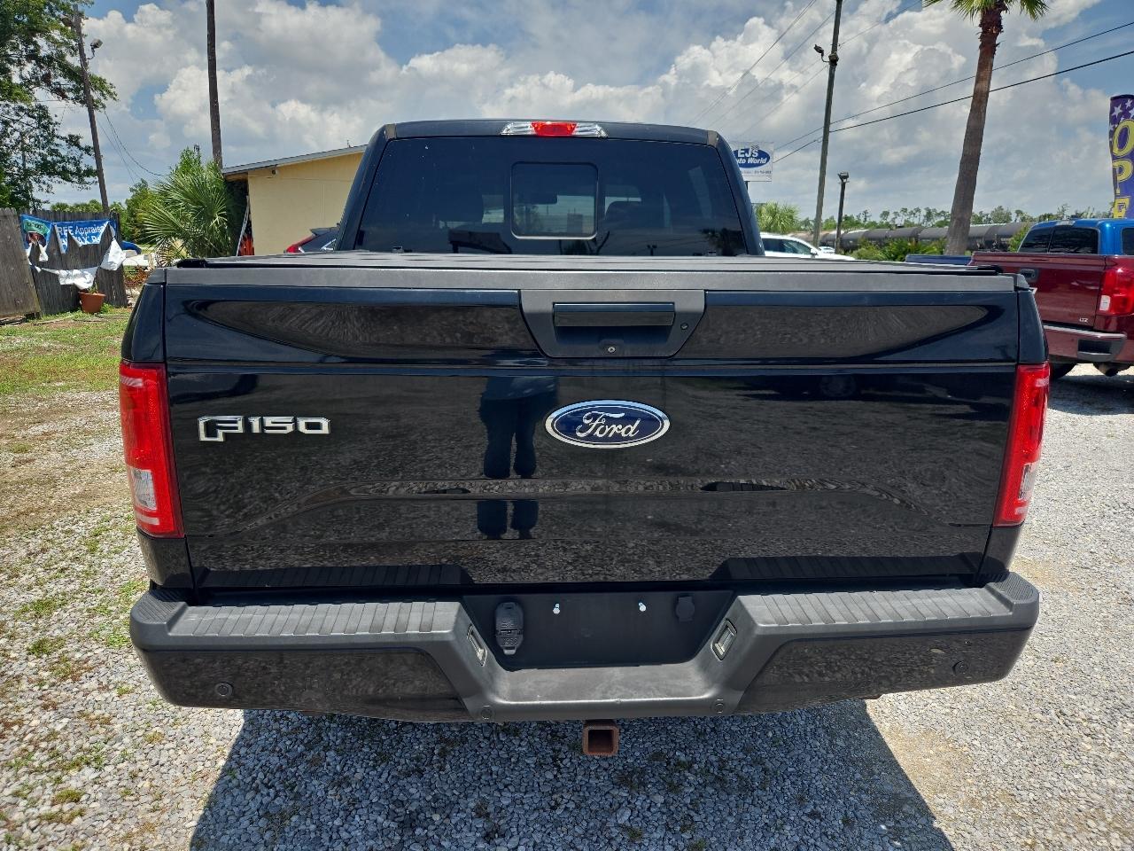Ford F-150 4WD SuperCrew 150" XLT 2016