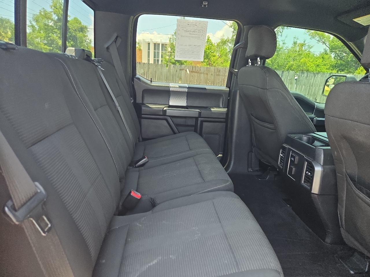 Ford F-150 4WD SuperCrew 150" XLT 2016