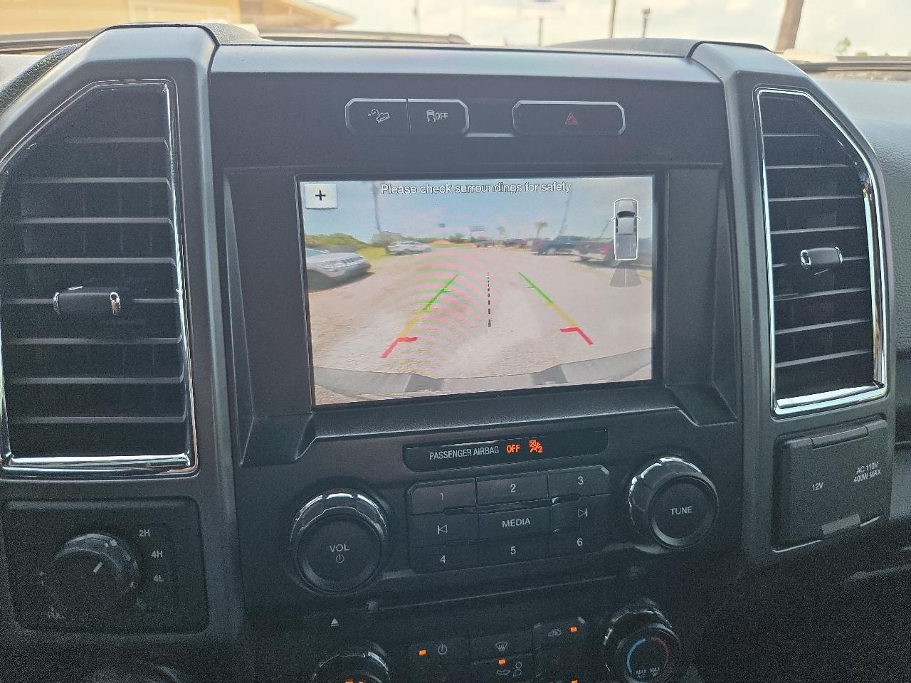 Ford F-150 4WD SuperCrew 150" XLT 2016