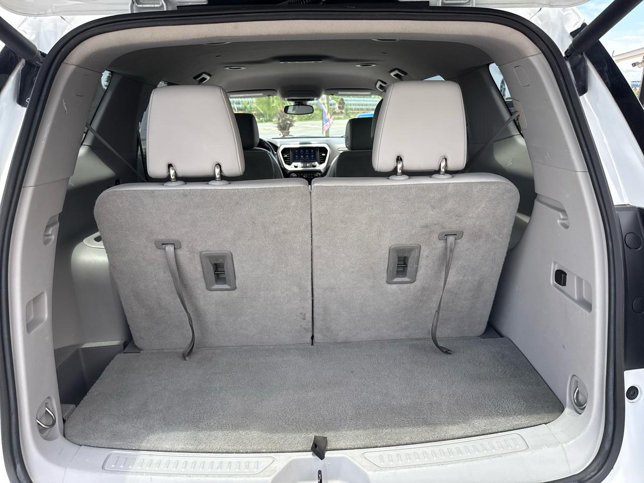 GMC Acadia FWD 4dr SLT 2023