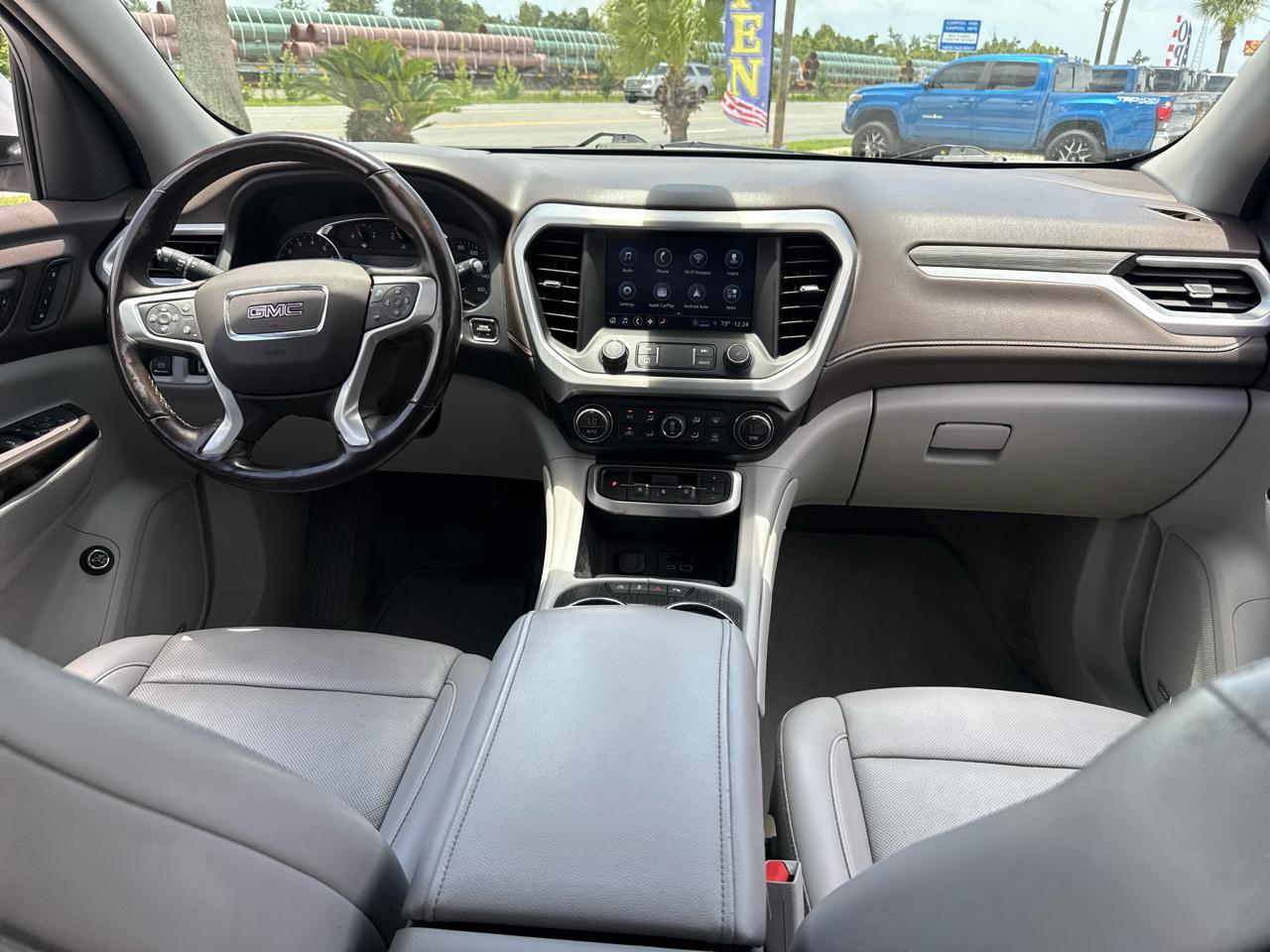 GMC Acadia FWD 4dr SLT 2023