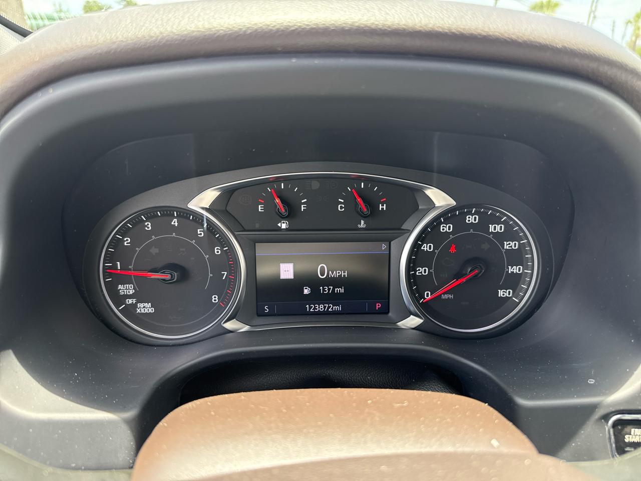 GMC Acadia FWD 4dr SLT 2023