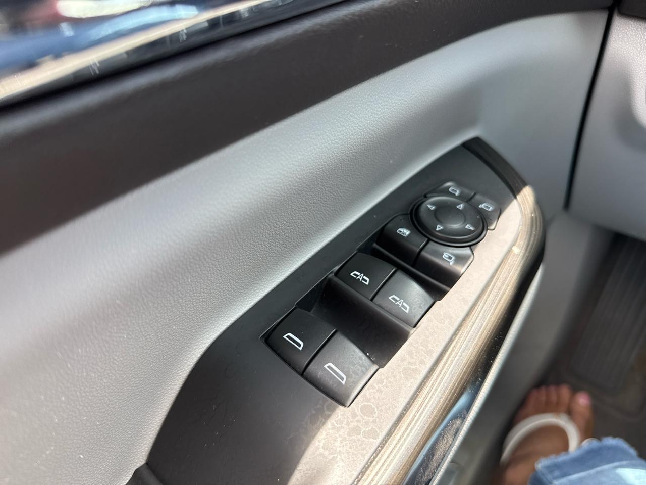 GMC Acadia FWD 4dr SLT 2023