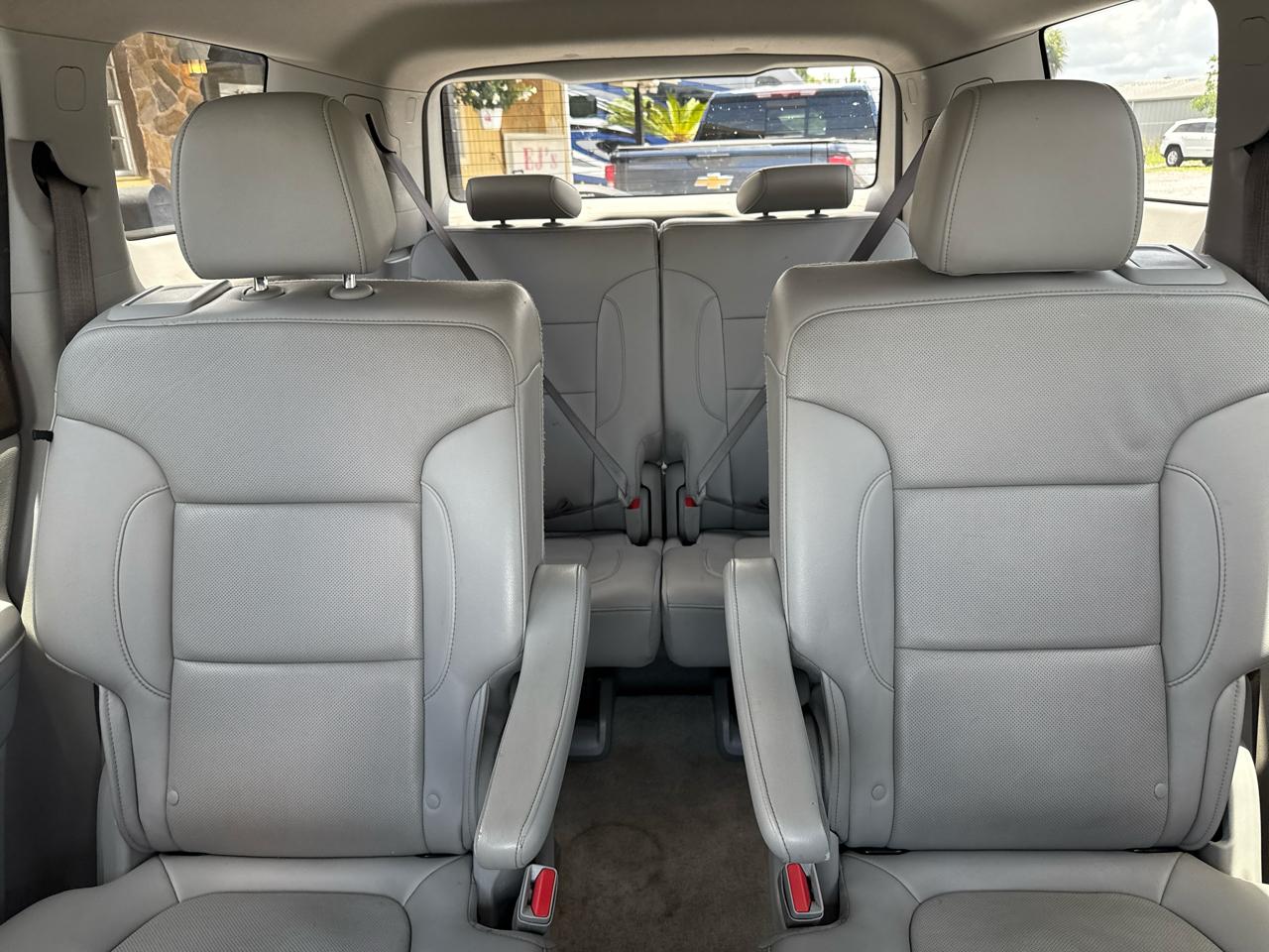 GMC Acadia FWD 4dr SLT 2023