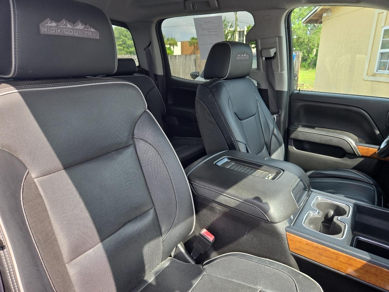 Chevrolet Silverado 1500 2WD Crew Cab 143.5" High Country 2017
