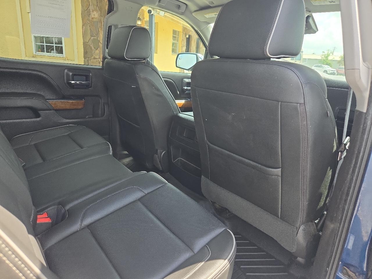 Chevrolet Silverado 1500 2WD Crew Cab 143.5" High Country 2017