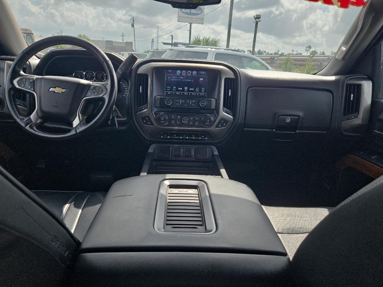 Chevrolet Silverado 1500 2WD Crew Cab 143.5" High Country 2017