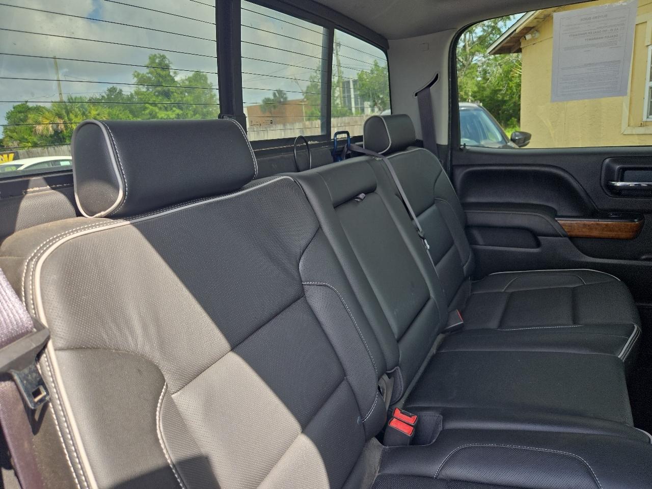 Chevrolet Silverado 1500 2WD Crew Cab 143.5" High Country 2017