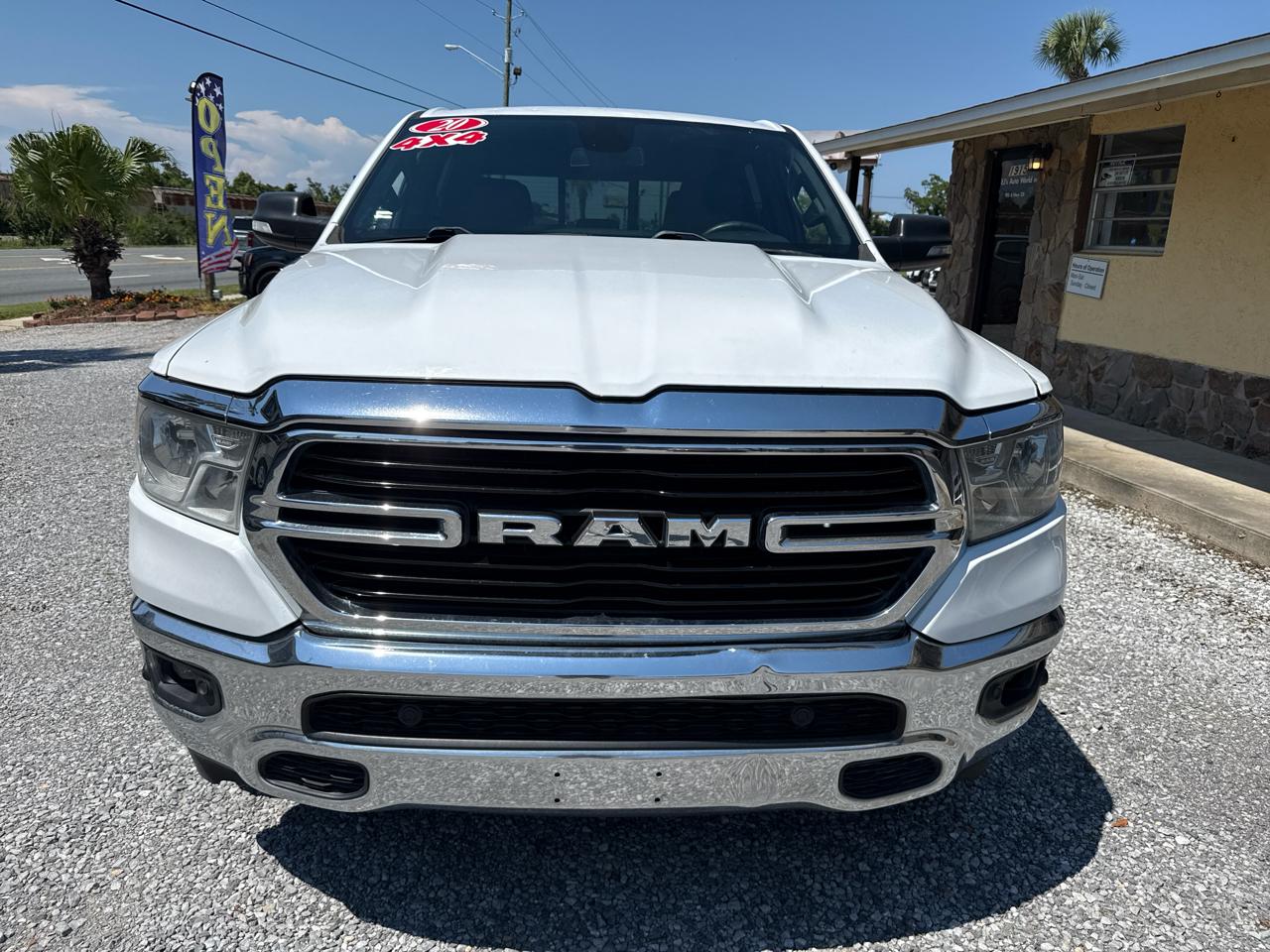 RAM 1500 Big Horn/Lone Star 4x4 Crew Cab 5'7" Box 2019