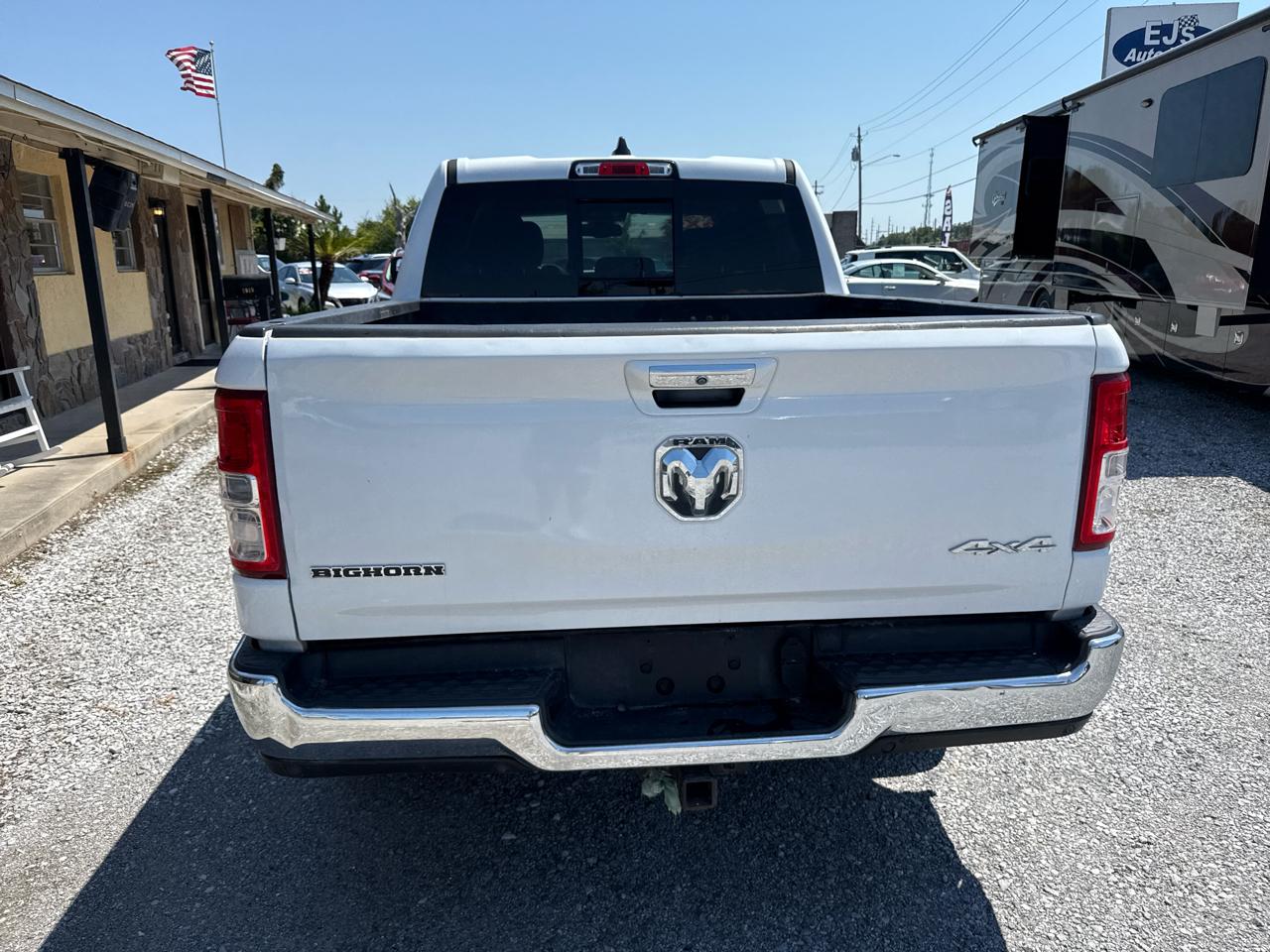 RAM 1500 Big Horn/Lone Star 4x4 Crew Cab 5'7" Box 2019