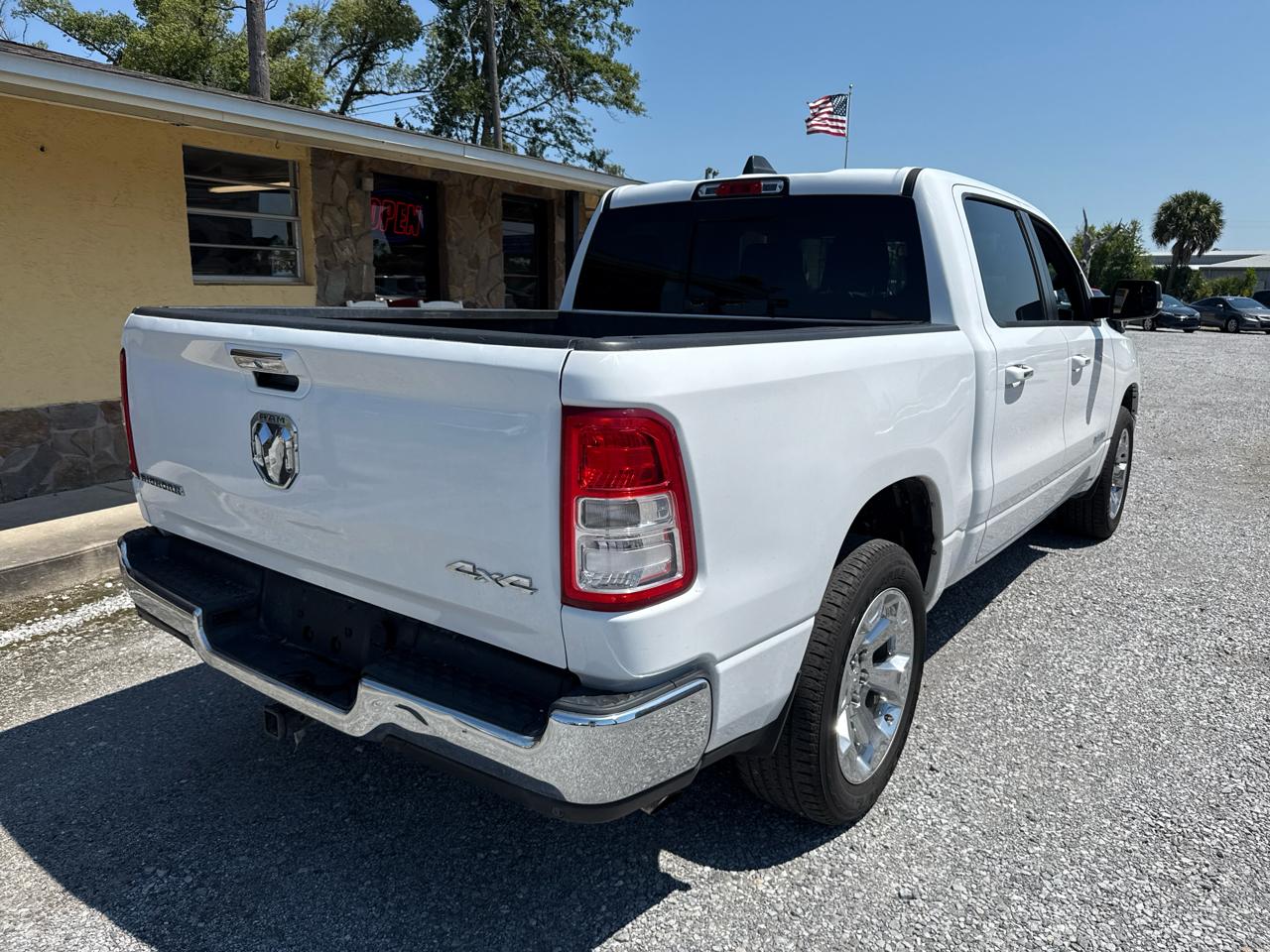 RAM 1500 Big Horn/Lone Star 4x4 Crew Cab 5'7" Box 2019
