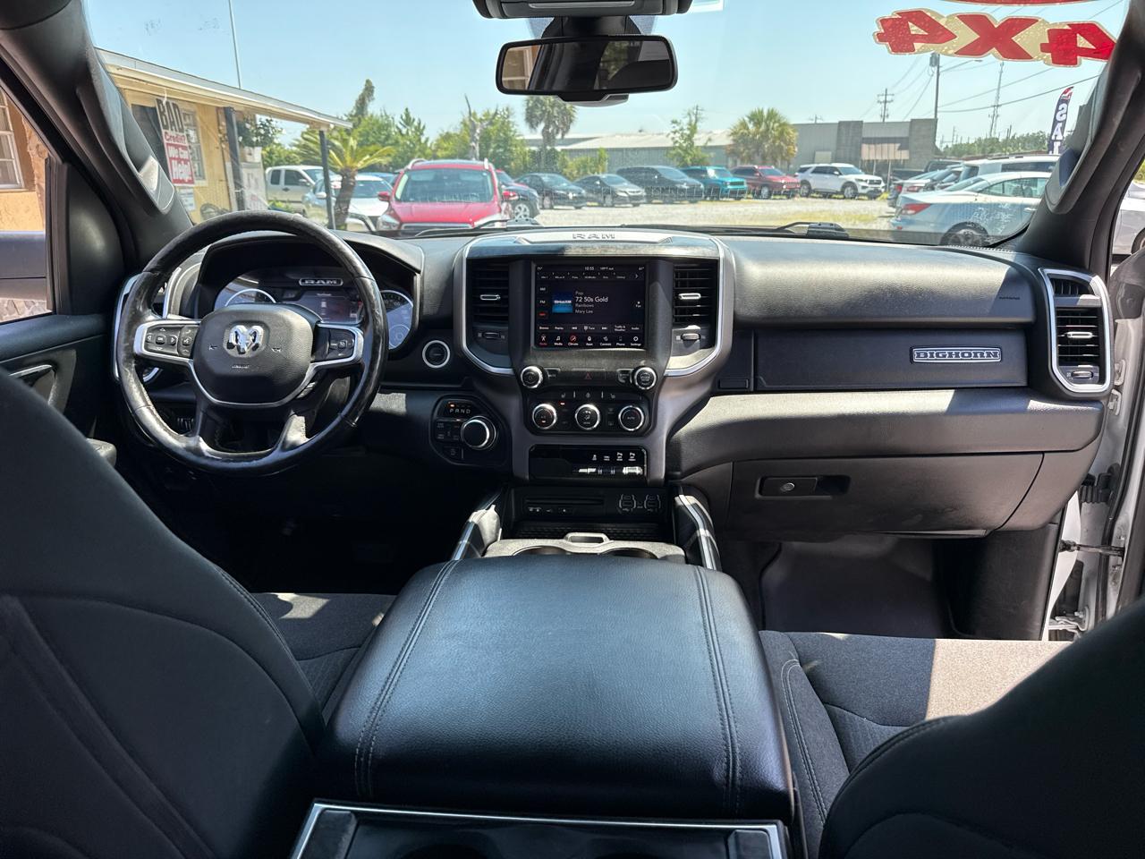 RAM 1500 Big Horn/Lone Star 4x4 Crew Cab 5'7" Box 2019