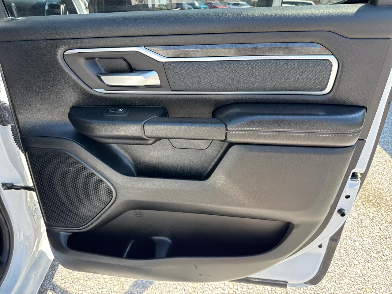 RAM 1500 Big Horn/Lone Star 4x4 Crew Cab 5'7" Box 2019