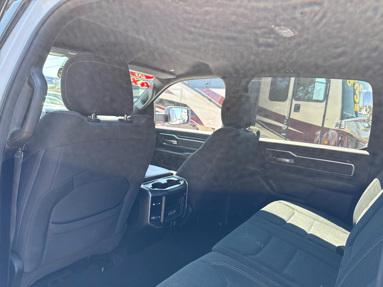 RAM 1500 Big Horn/Lone Star 4x4 Crew Cab 5'7" Box 2019