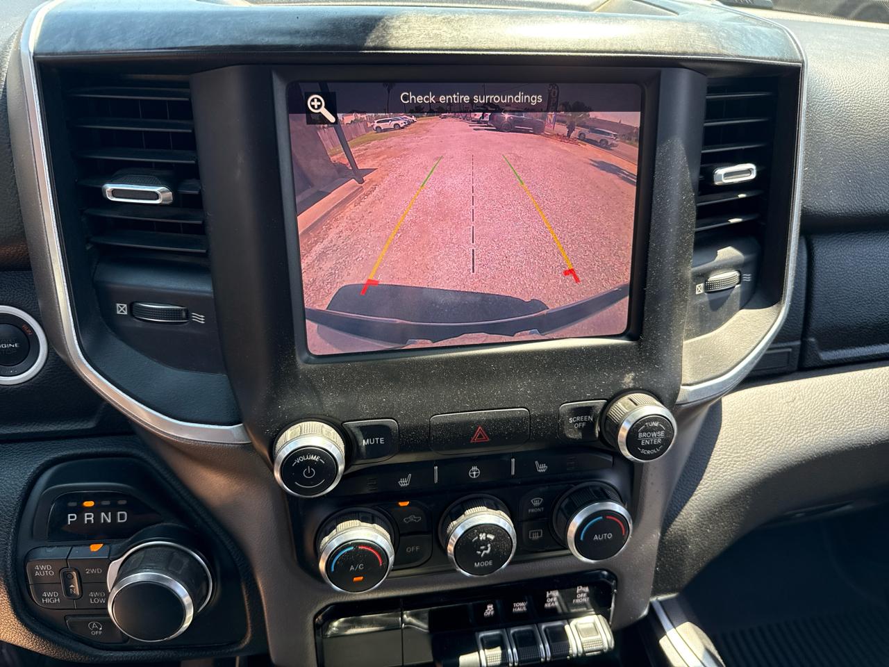 RAM 1500 Big Horn/Lone Star 4x4 Crew Cab 5'7" Box 2019