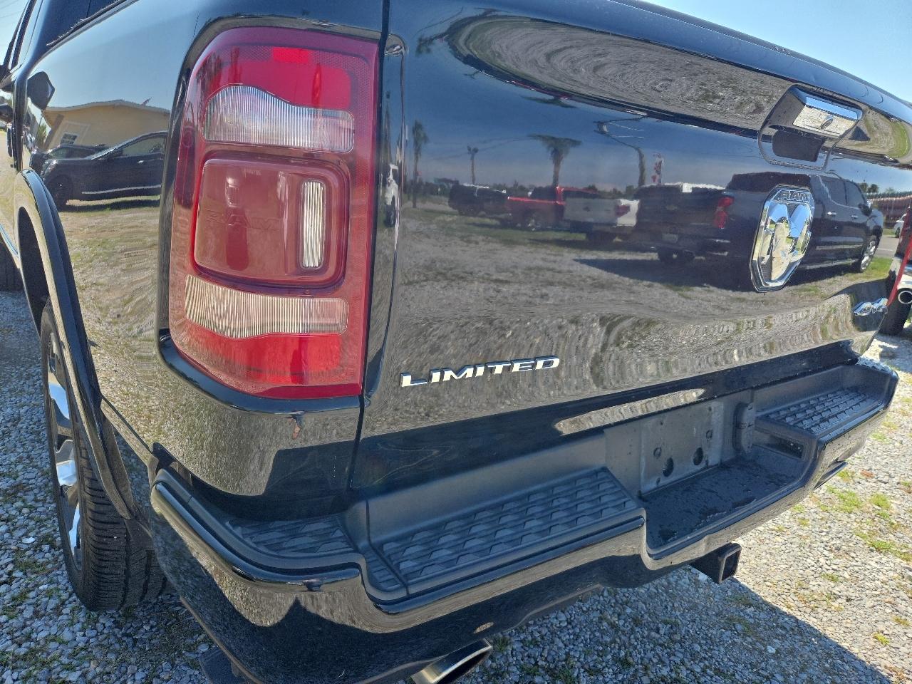 RAM 1500 Limited 4x4 Crew Cab 5'7" Box 2020