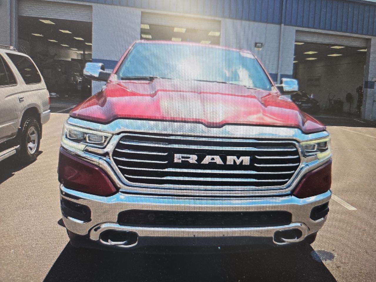 RAM 1500 Longhorn 4x4 Crew Cab 5'7" Box 2020