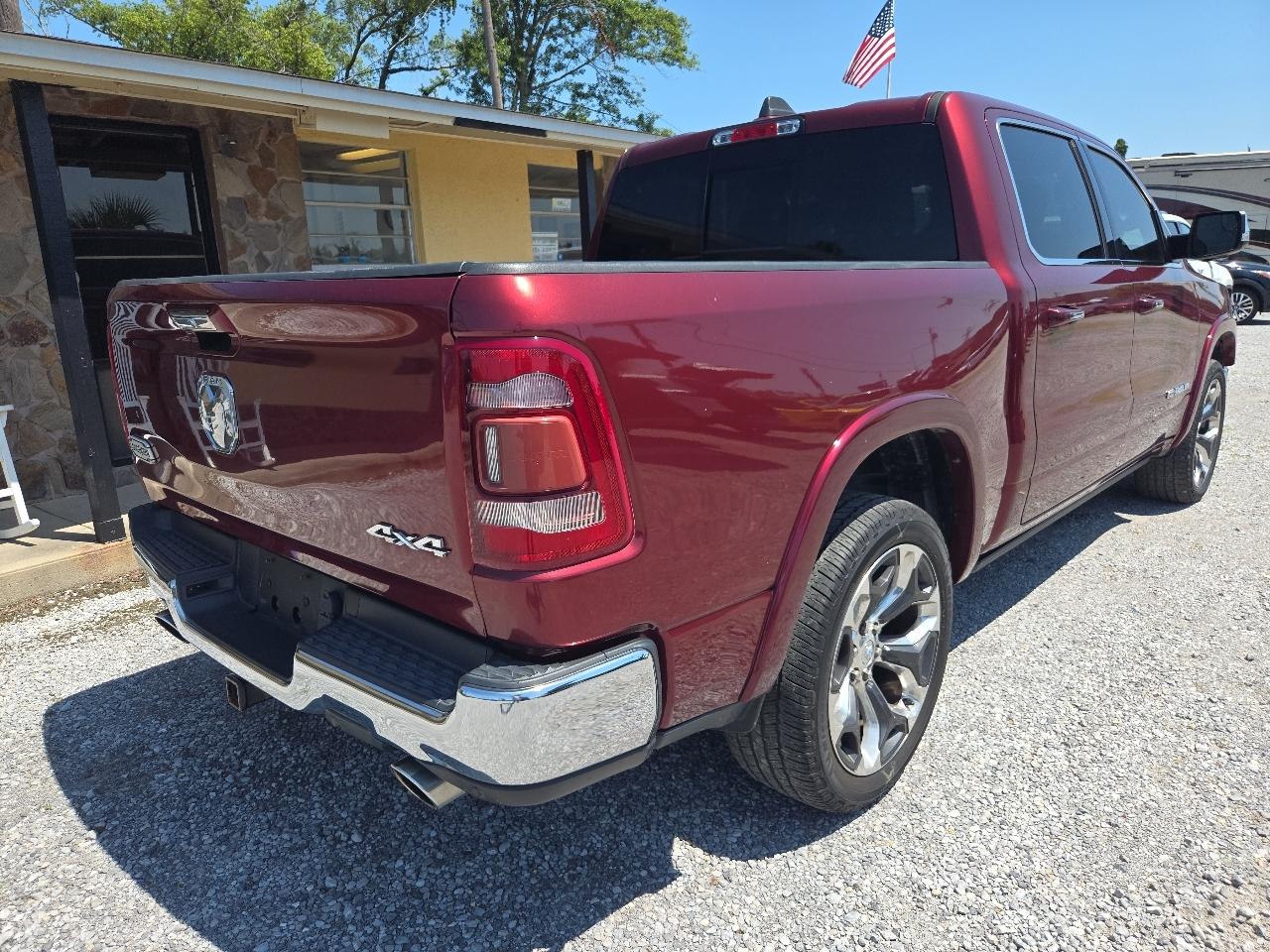 RAM 1500 Longhorn 4x4 Crew Cab 5'7" Box 2020