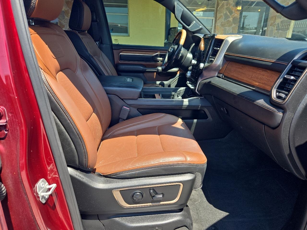 RAM 1500 Longhorn 4x4 Crew Cab 5'7" Box 2020