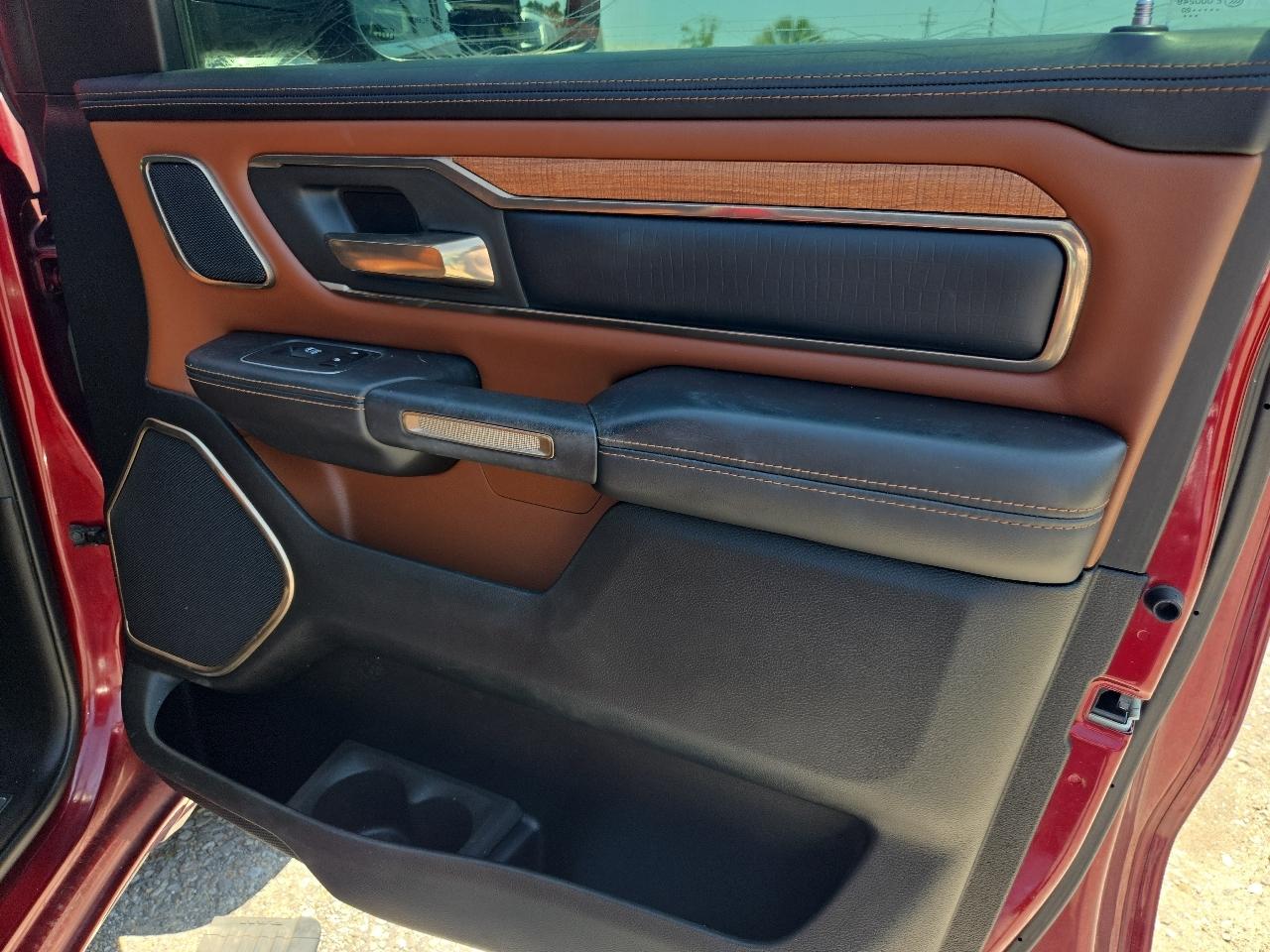 RAM 1500 Longhorn 4x4 Crew Cab 5'7" Box 2020