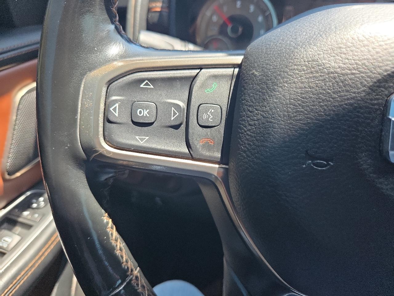RAM 1500 Longhorn 4x4 Crew Cab 5'7" Box 2020