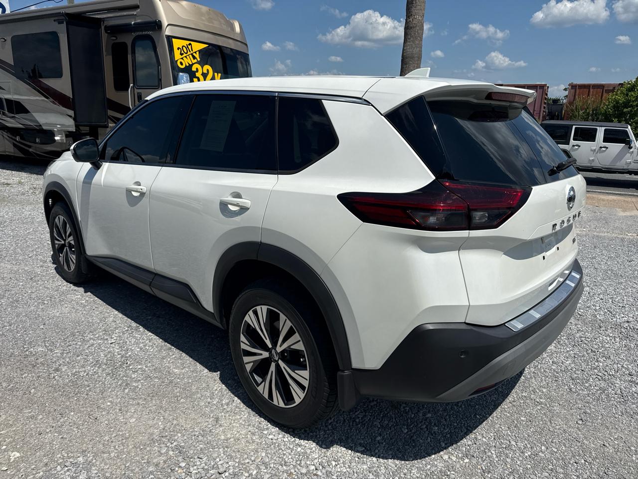 Nissan Rogue FWD SV 2021