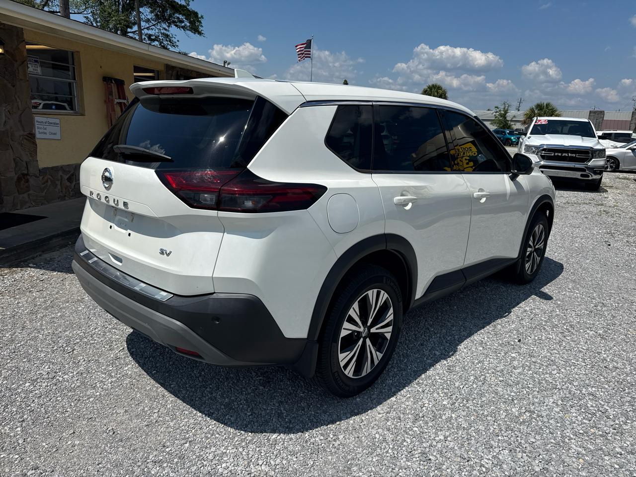 Nissan Rogue FWD SV 2021