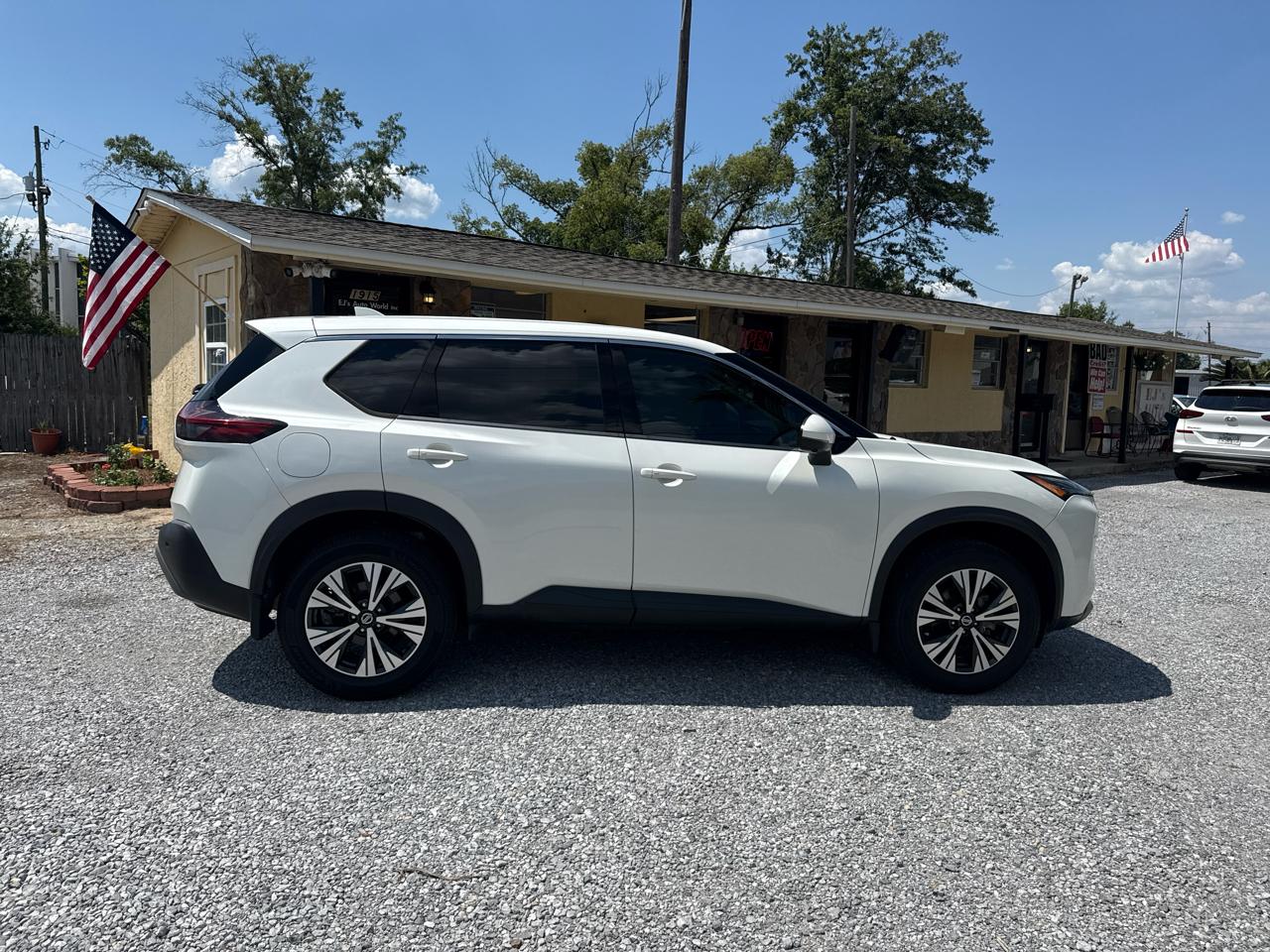 Nissan Rogue FWD SV 2021