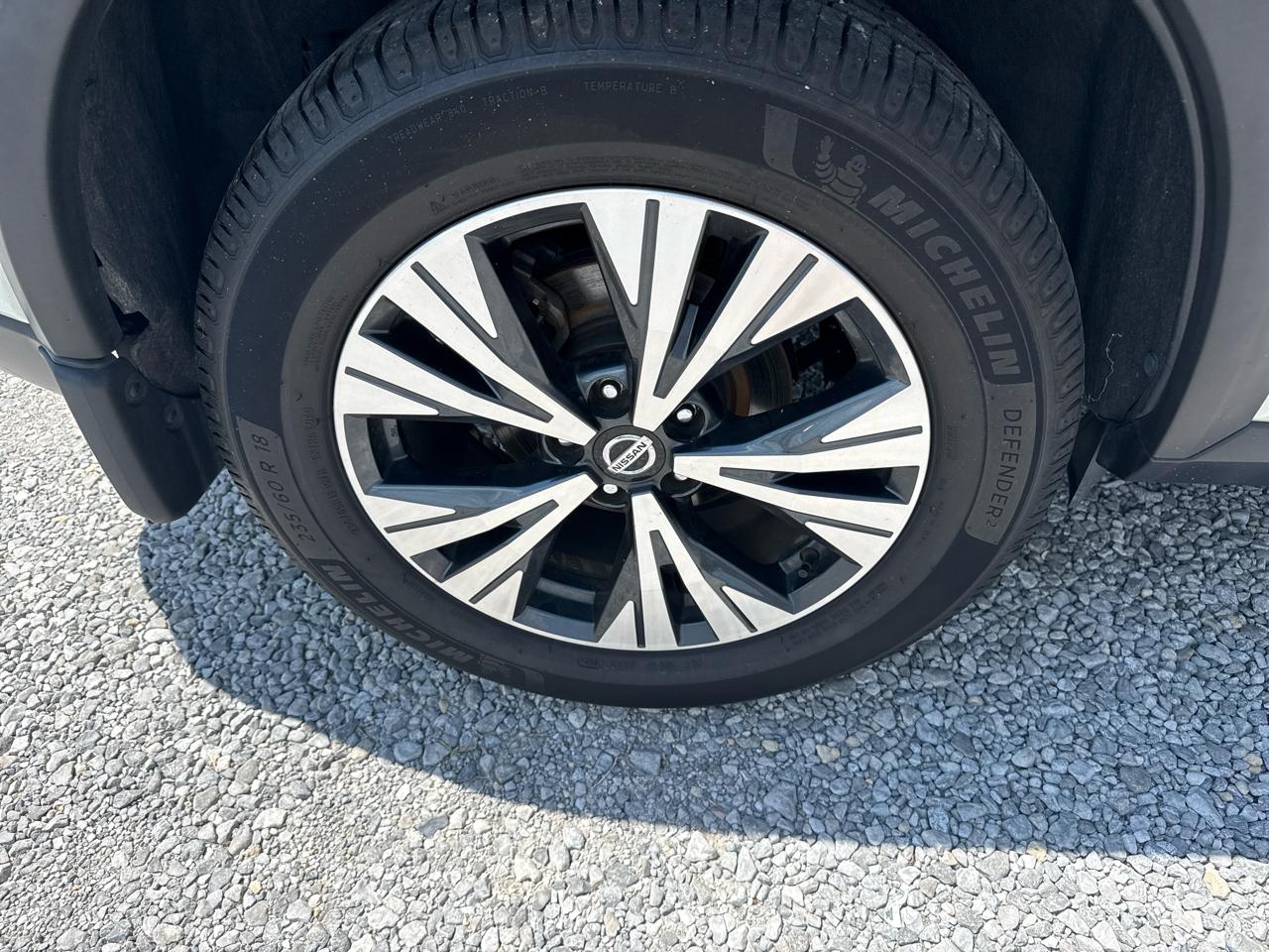 Nissan Rogue FWD SV 2021