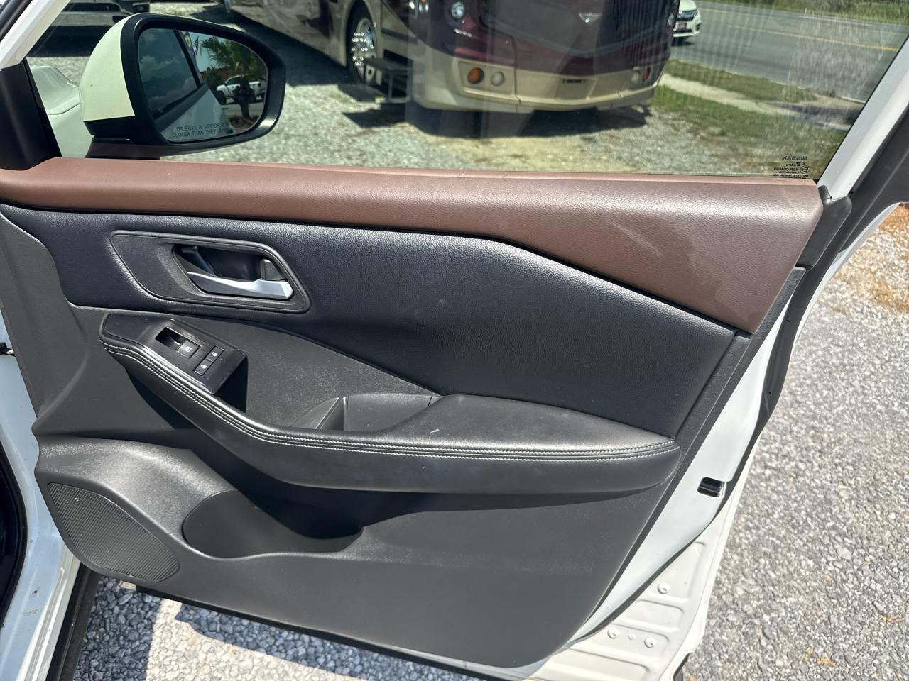 Nissan Rogue FWD SV 2021