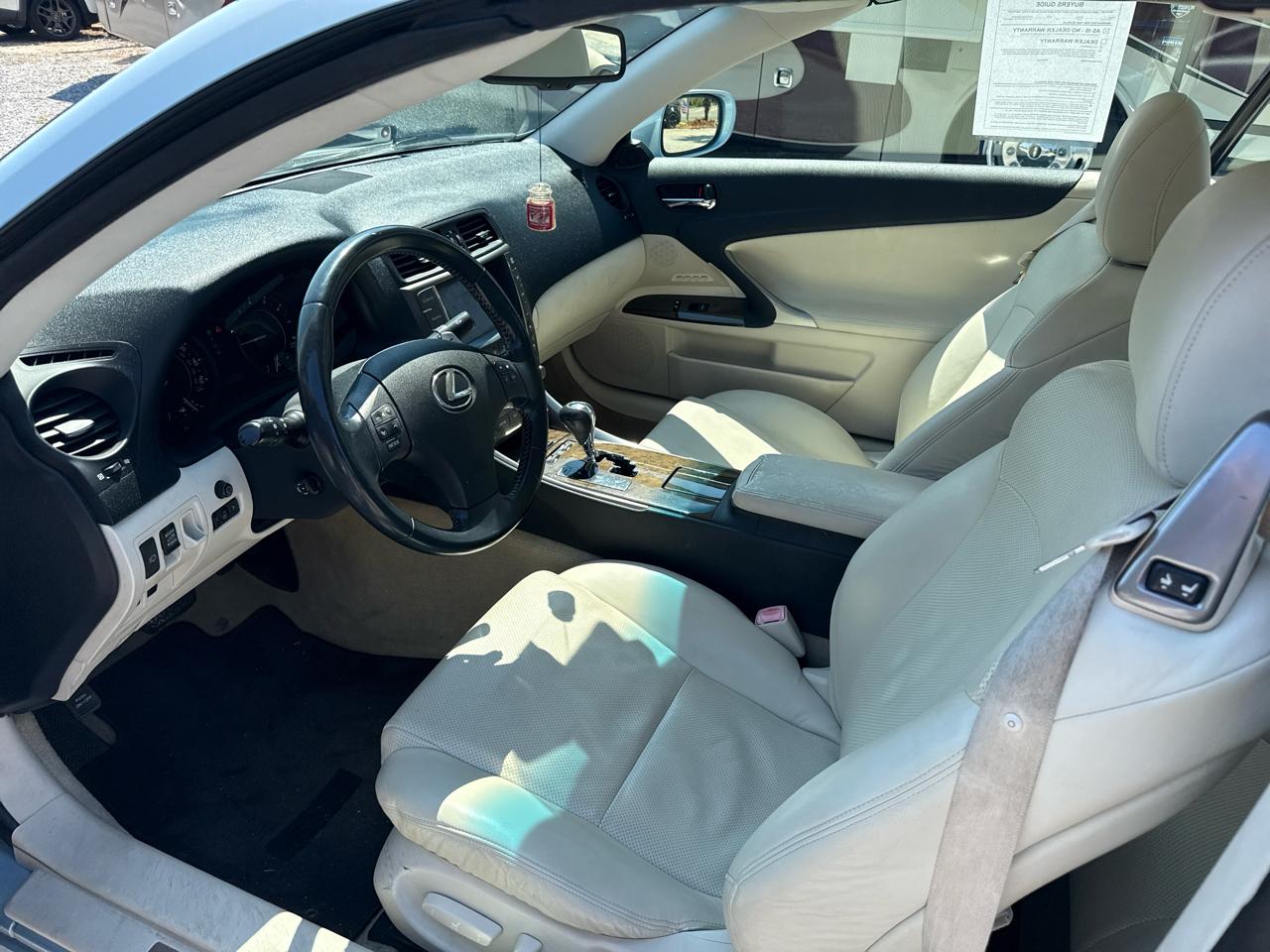 Lexus IS 350C 2dr Conv 2010
