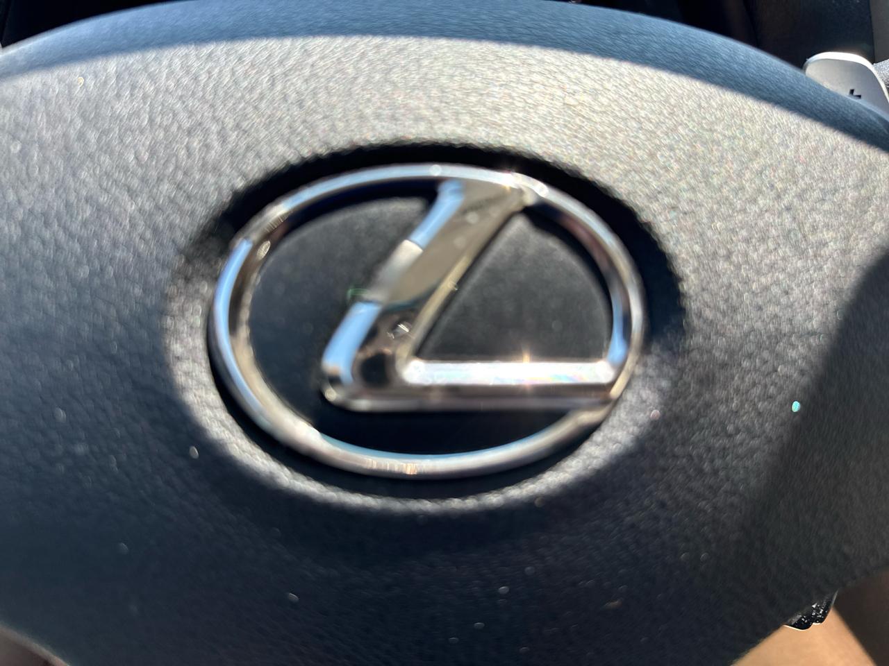 Lexus IS 350C 2dr Conv 2010