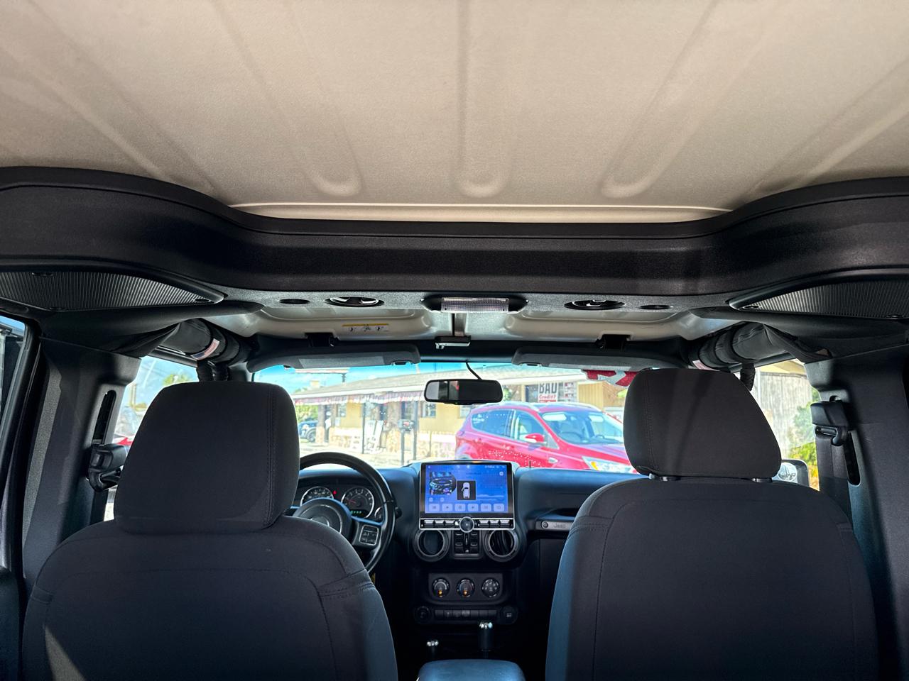 Jeep Wrangler Unlimited 4WD 4dr Sport 2016