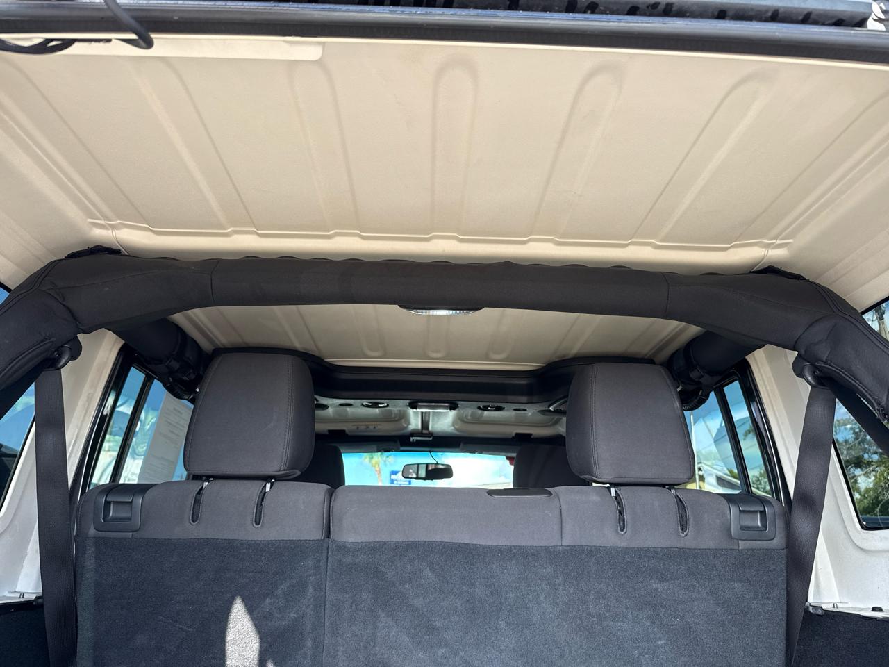 Jeep Wrangler Unlimited 4WD 4dr Sport 2016