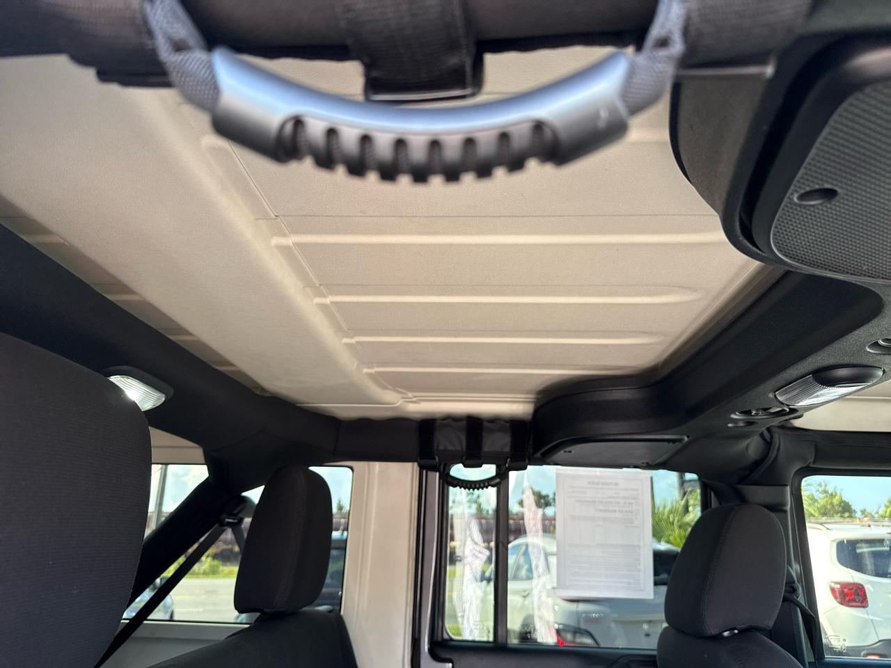 Jeep Wrangler Unlimited 4WD 4dr Sport 2016