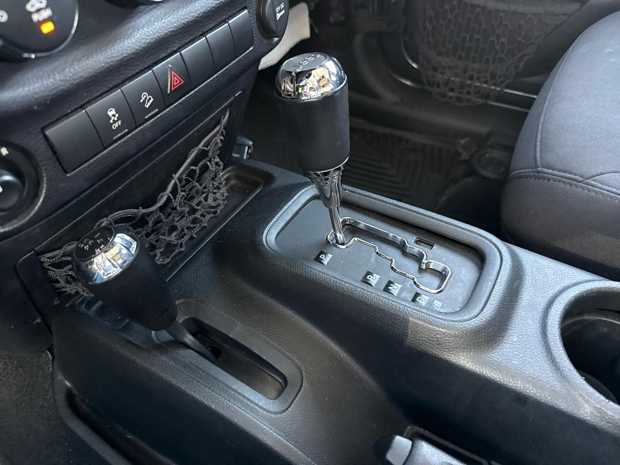 Jeep Wrangler Unlimited 4WD 4dr Sport 2016