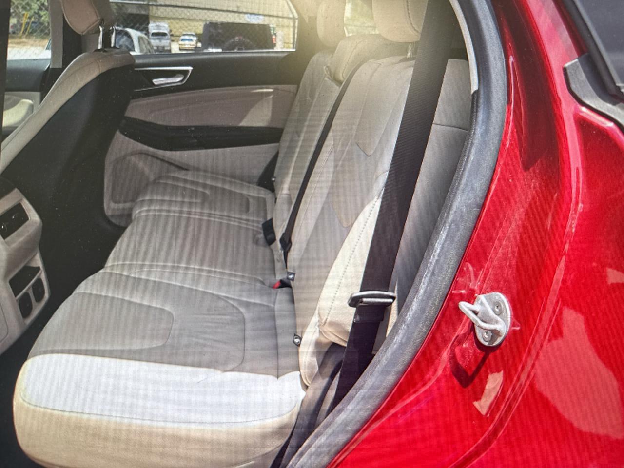Ford Edge 4dr Titanium AWD 2016