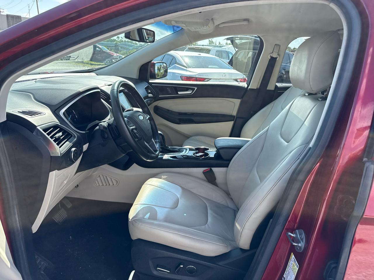 Ford Edge 4dr Titanium AWD 2016